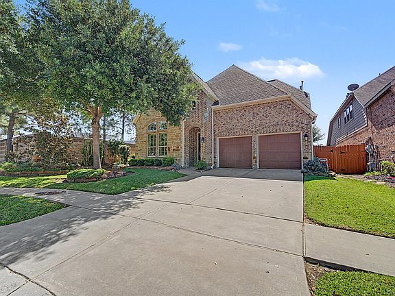 3rd image of 2826 Delmar Terrace Dr