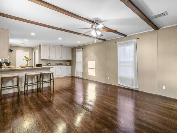 221 Woodstock, Livingston, TX 77351