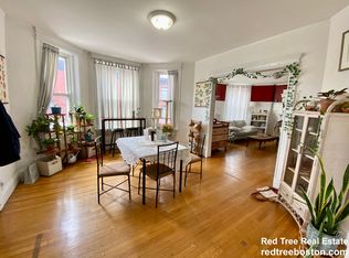 1908 Beacon St #3A, Brookline, MA 02445