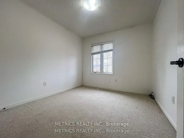 55 Frank Johnston Rd — Photo 18
