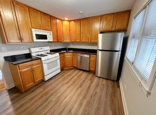 6733 W Irving Park Rd APT 2C, Chicago, IL 60634