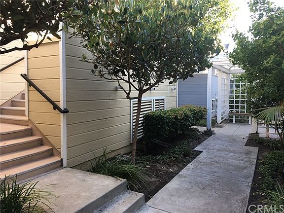 3rd image of 2800 Plaza Del Amo Unit 294