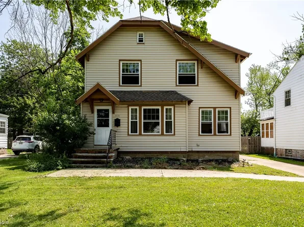 1171 Richmond Rd, Lyndhurst, OH 44124