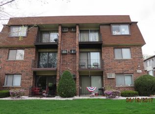 9832 Nottingham Ave APT 7, Chicago Ridge, IL 60415