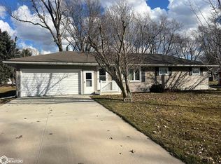 250 S Miles St, Fremont, IA 52561