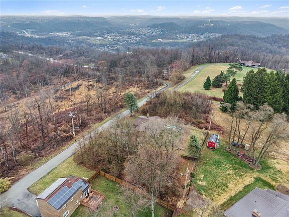 5th image of 1810 Naser Rd