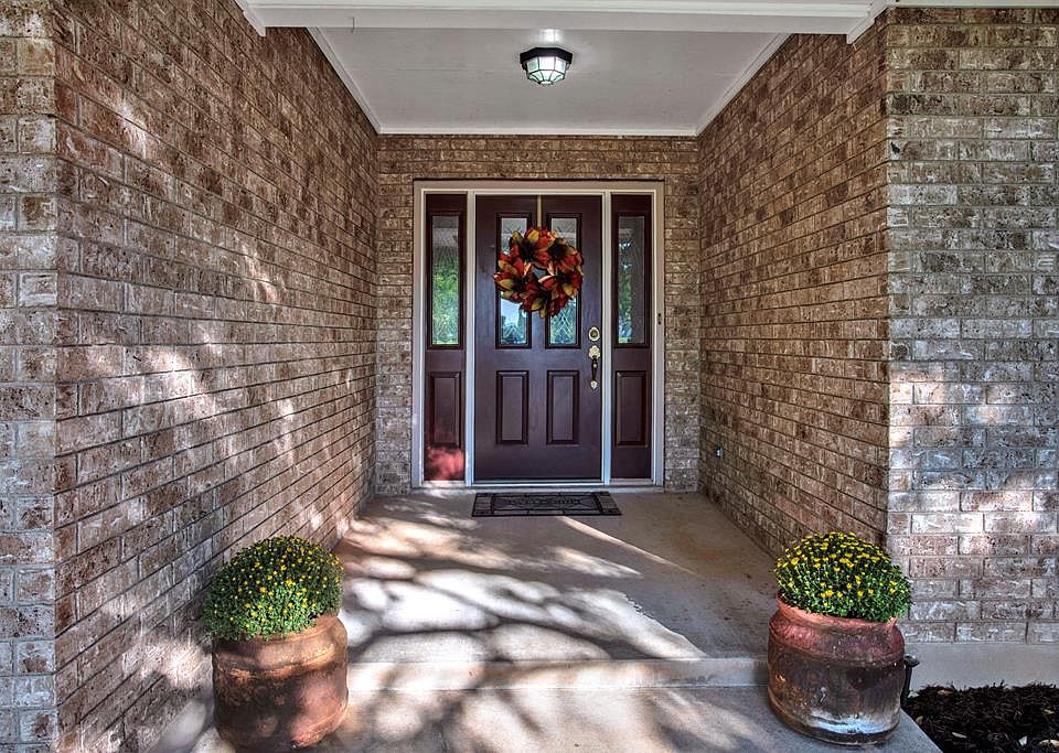1st image of 816 Avenue C