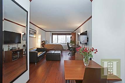 2nd image of 401 E 86th St APT 7L