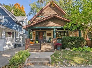 1127 Hermitage St SE, Grand Rapids, MI 49506