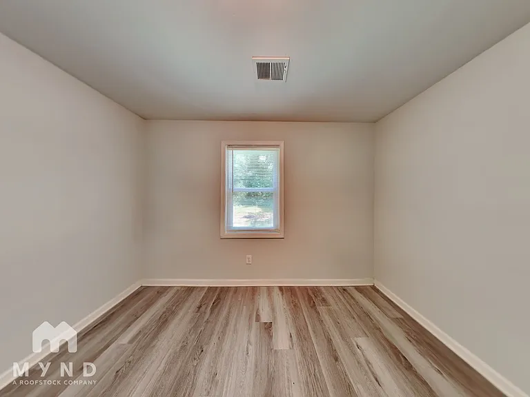 160 Thomas Crossing Dr — Photo 21