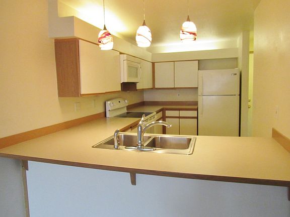 4th image of 10005 7th Ave NW APT C