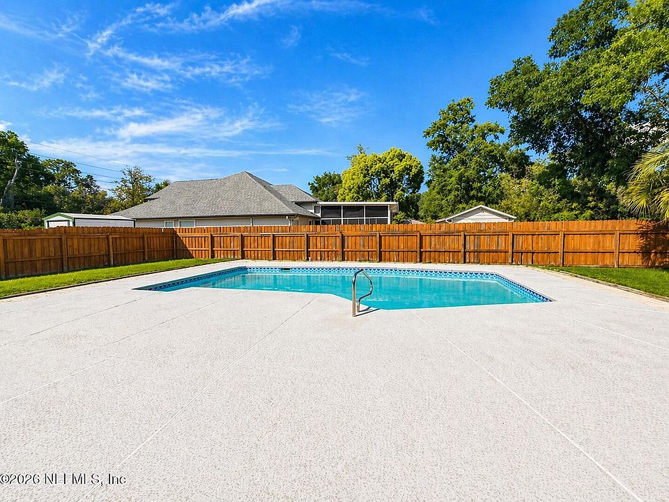 1st image of 3109 GROVELAND Drive