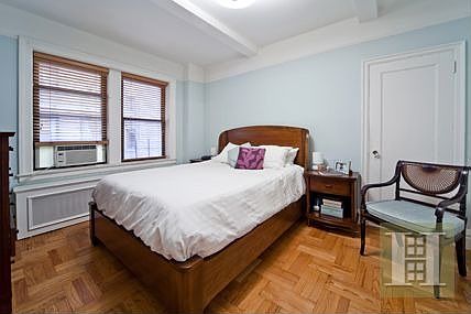 5th image of 155 E 93rd St APT 5G