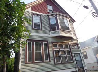 919 E Clarke St, Milwaukee, WI 53212