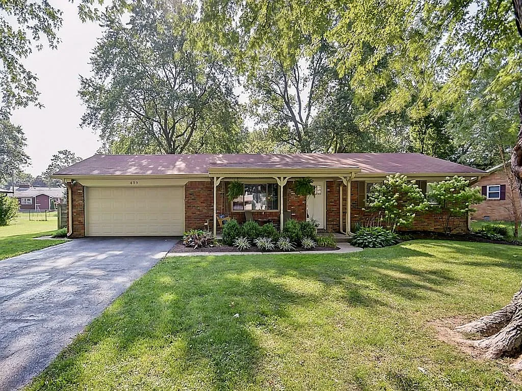 477 Green Valley Dr photo 1
