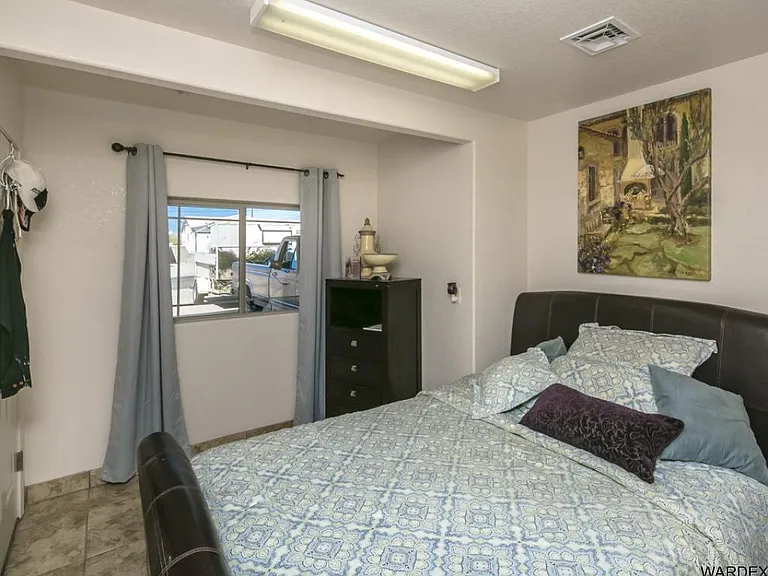 3030 Caliente Dr #102 — Photo 6