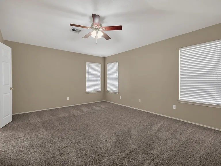 907 Settlement Cv — Photo 17