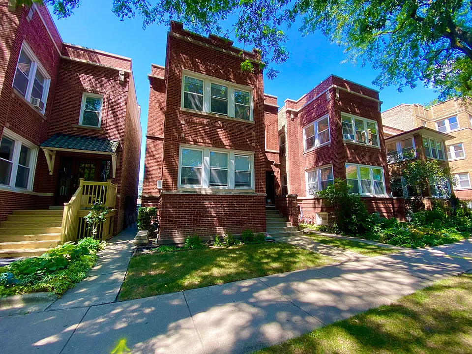 4800 N Washtenaw Ave #2