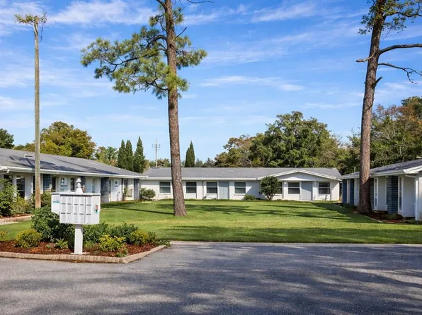 5622 River Rd, New Pt Richey, FL 34652