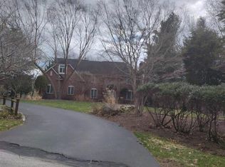 15 Mallard Way, East Greenwich, RI 02818