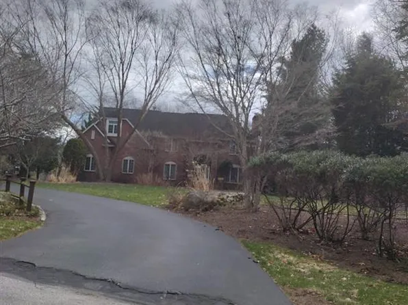 15 Mallard Way, East Greenwich, RI 02818