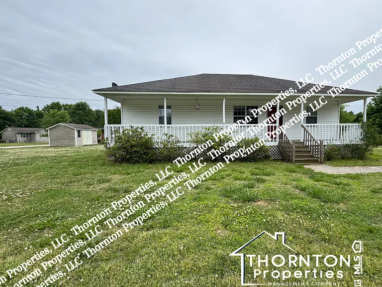130 Nicki Ln — Photo 1