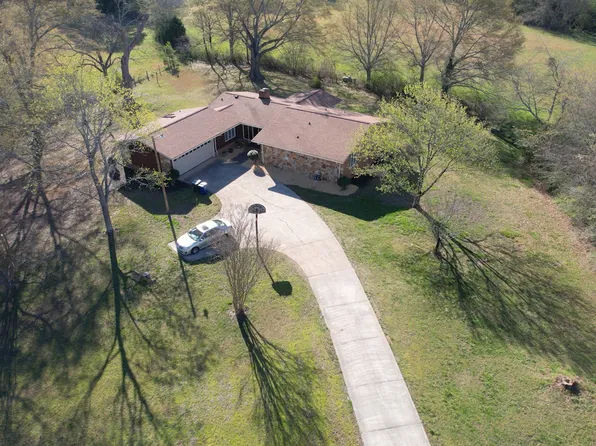 610 Loth Wages Rd, Dacula, GA 30019