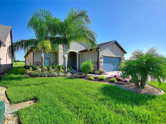 2nd image of 518 Cantabria Dr