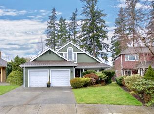 25550 SE 40th Ct, Issaquah, WA 98029