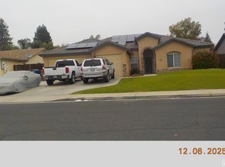 10106 Salerosa Ct, Bakersfield, CA 93312