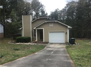 9341 Castle Falls Cir, Fayetteville, NC 28314