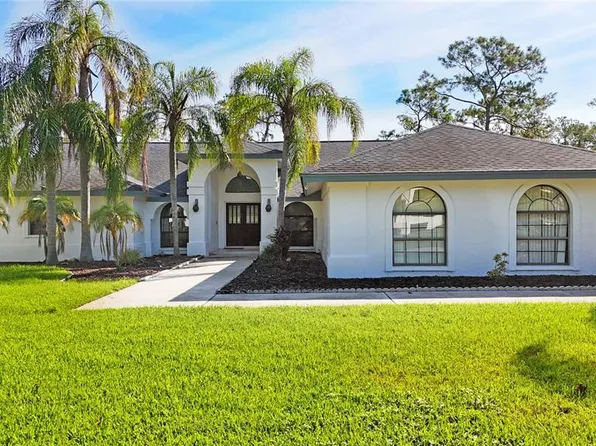 2846 Hammock Dr, Plant City, FL 33566