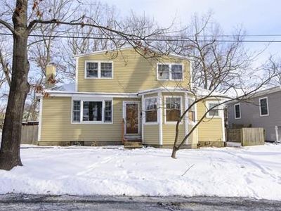 8 Whitcomb Ave, Ayer, MA, 01432