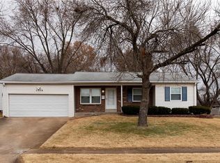 1175 Thompson Dr, Florissant, MO