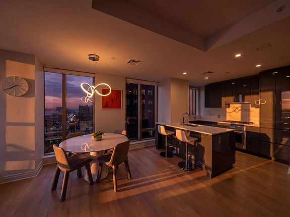 2nd image of 133 Seaport Blvd Unit 1122