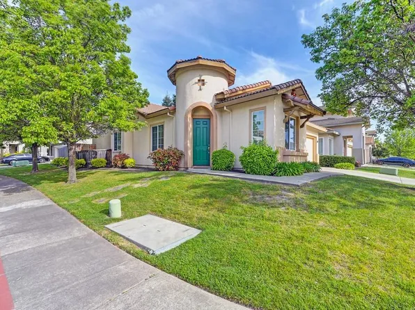 4360 Gibraltar St, Sacramento, CA 95834