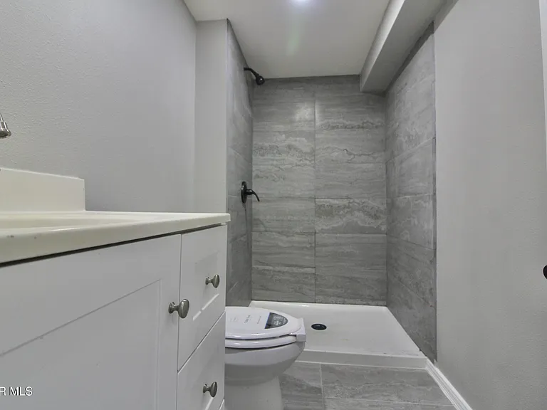 1408 Arizona Ave #C — Photo 7