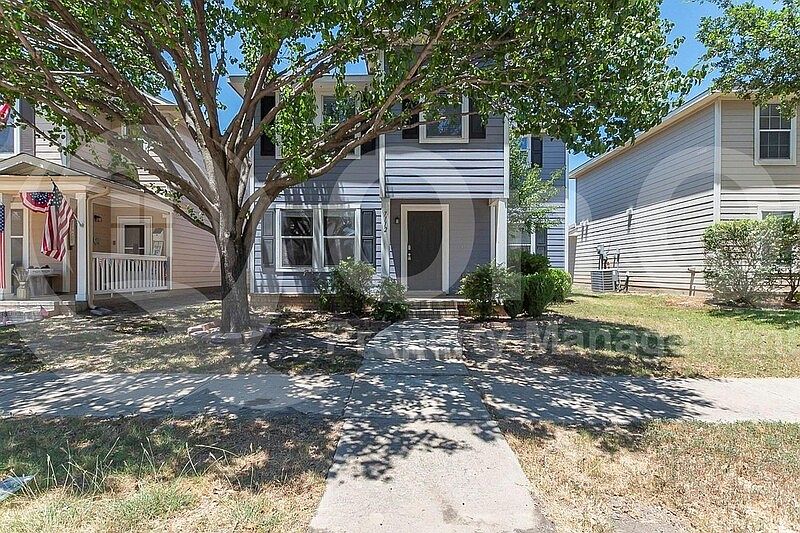 1st image of 7112 Planters Row Dr