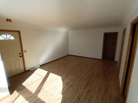 3rd image of 4162 Adair Ave N