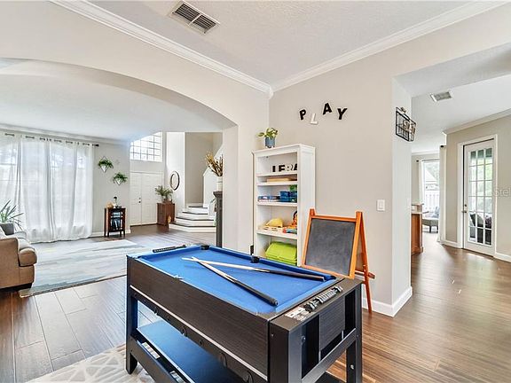 5th image of 4944 Hook Hollow Cir