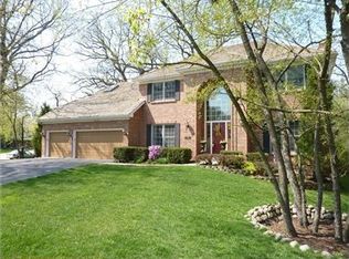 1851 River Ridge Cir, Naperville, IL 60565
