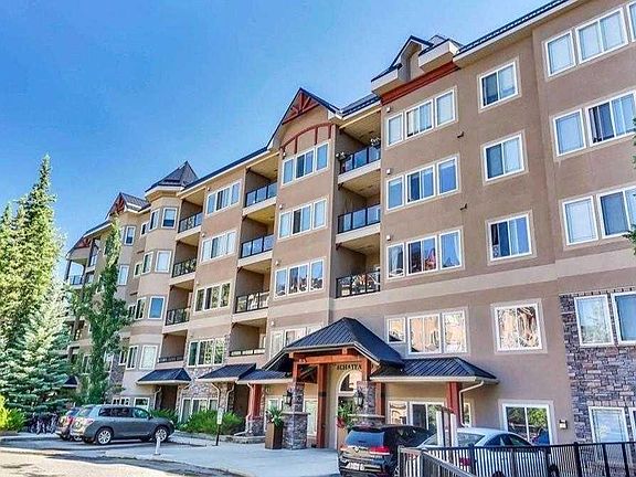 4th image of 20 W Discovery Ridge Close SW #211