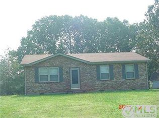 1509 Falcon Dr, Clarksville, TN 37042