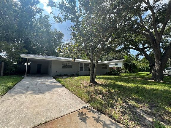 3rd image of 4509 S Hesperides St