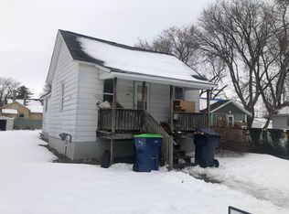 210 S Sheridan St, Bay City, MI 48708
