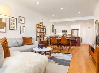 248 Independence Dr #304, Chestnut Hill, MA 02467