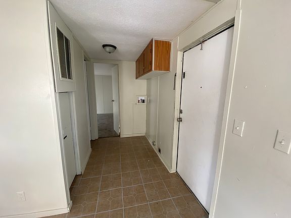 3rd image of 1616 Lackey St