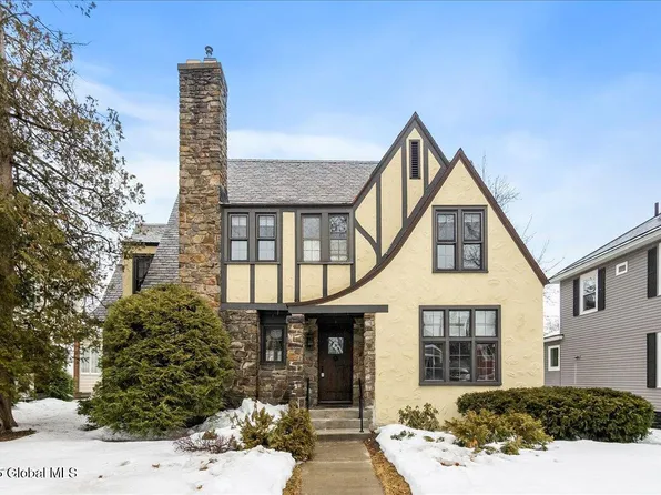 43 Lincoln Avenue, Glens Falls, NY 12801