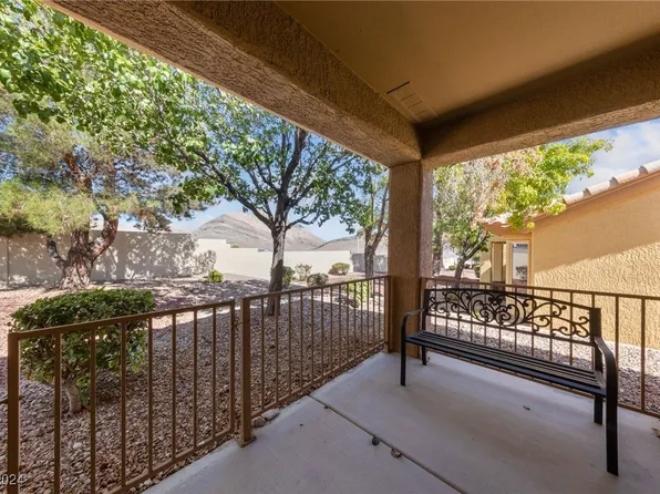 2739 Faiss Dr, Las Vegas, NV 89134