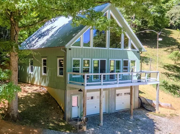 1760 Lakey Creek Rd, Franklin, NC 28734